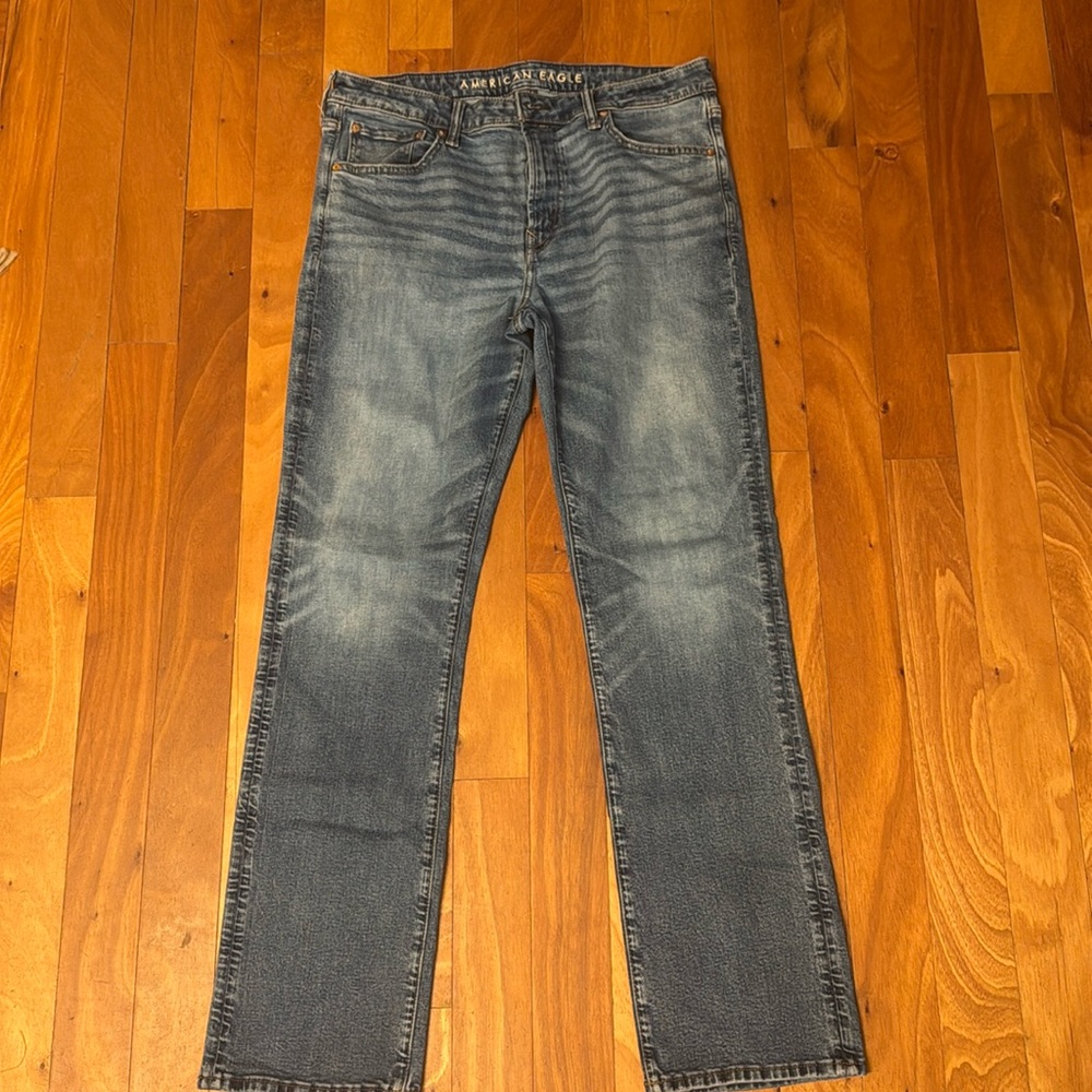 American eagle Mens airflex jeans. 36x34.